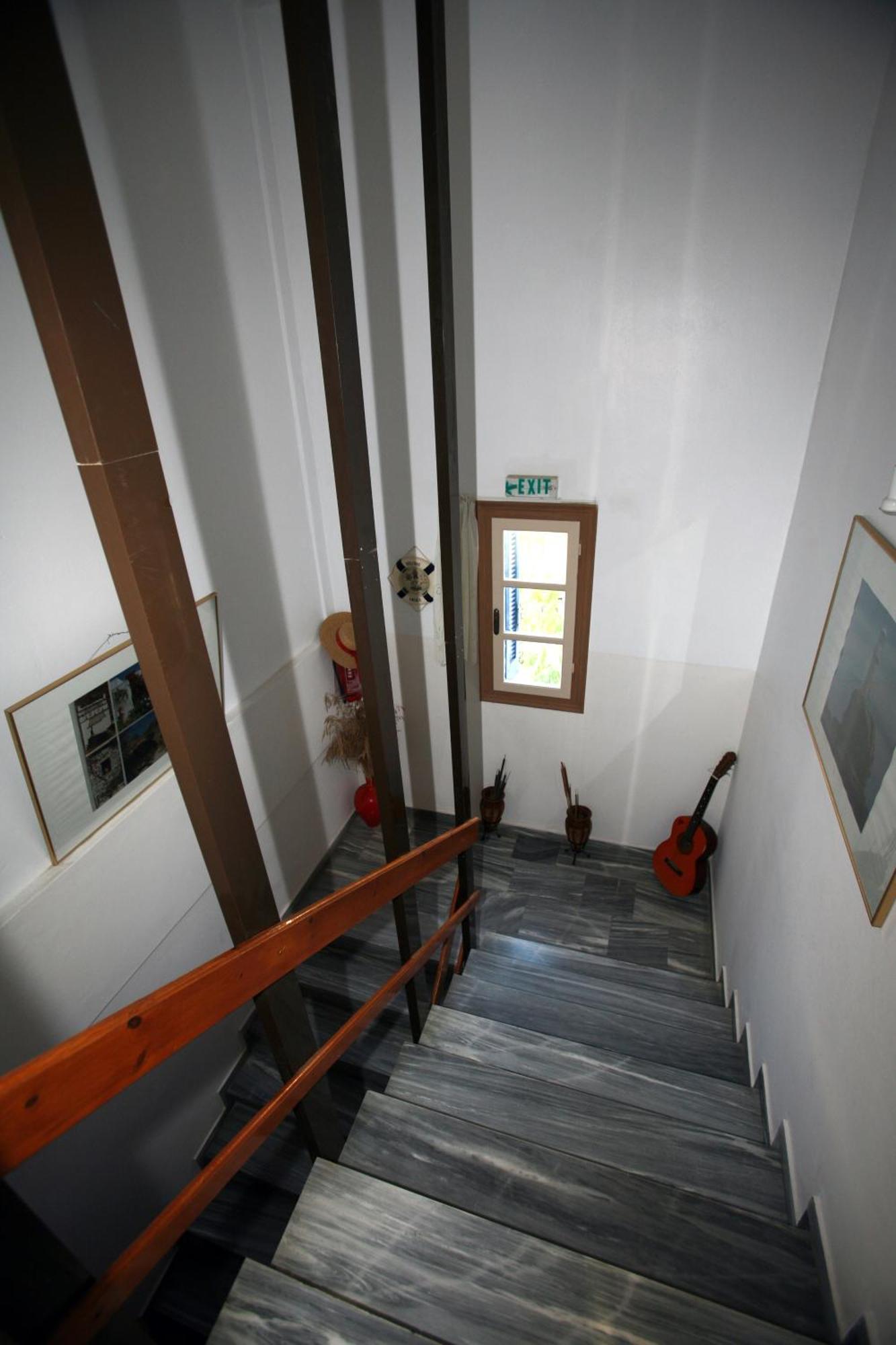 Idroussa Apartment Batsi  Exterior photo